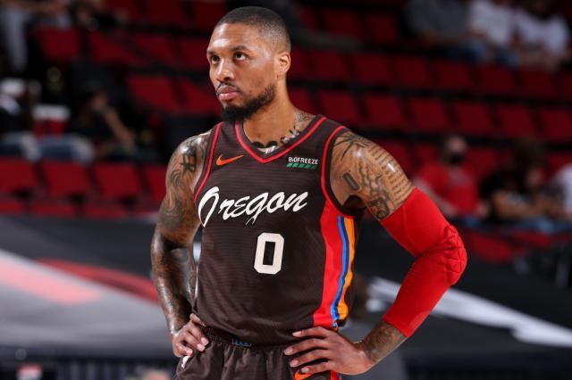 1630387937083049737.jpg lillard-1.jpg